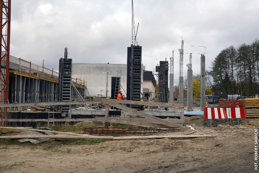 Na Miedzyniu w Bydgoszczy powstaje basen. Zakończenie budowy...