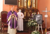 Pogrzeb księdza Tadeusza Dąbskiego w Prochowicach [ZDJĘCIA]
