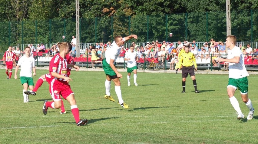 Soła Oświęcim pokonała Dalin Myślenice 3:0 w III lidze, bo miała Domańskiego i długą ławkę