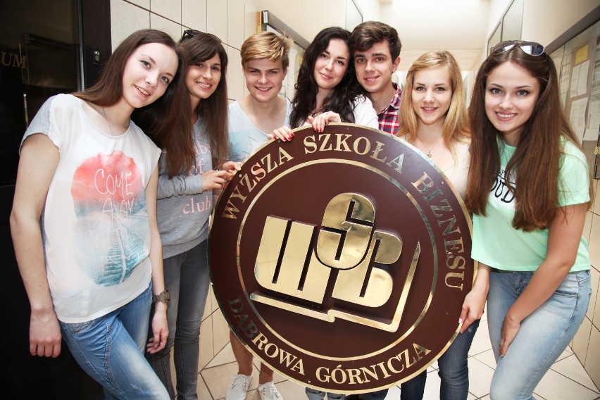 Dąbrowska uczelnia proponuje przyszłym studentom "Wsparcie...
