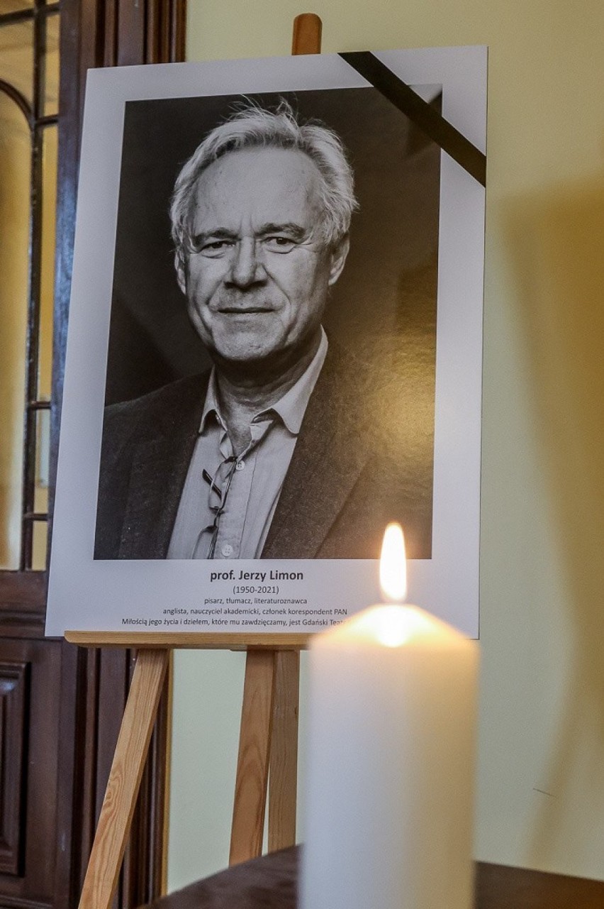 Księga kondolencyjna pamięci prof. Jerzego Limona. Wpis można złożyć w siedzibie Rady Miasta Gdańska lub przez internet