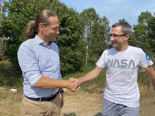 Astronomiczny świat będzie patrzył w niebo z Izdebna? Czy we wsi Powstanie Stacjonarne Obserwatorium Astronomiczne Ciemnego Nieba? (19.08.2022).