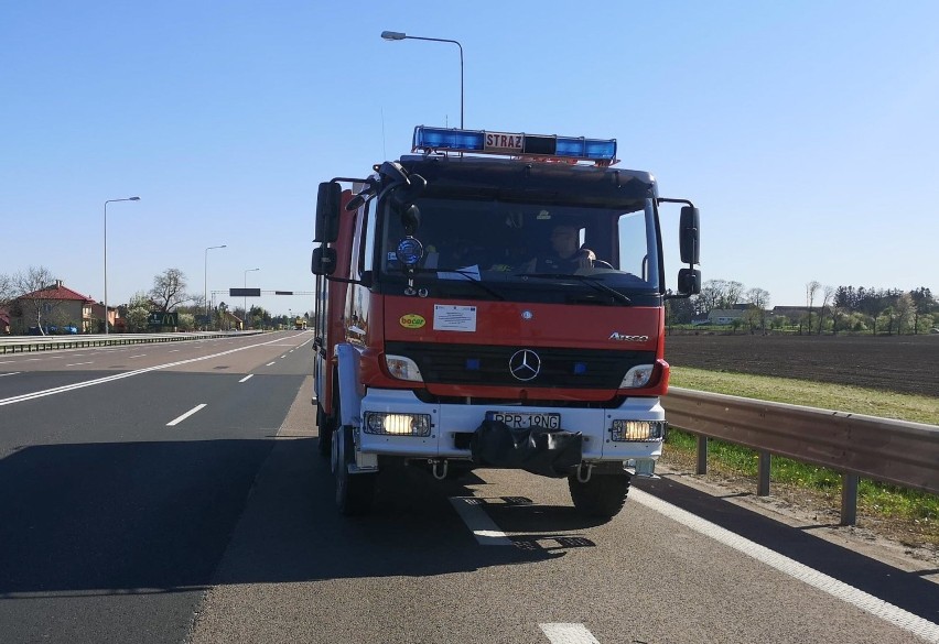 Pożar samochodów osobowych w Zadąbrowiu i w Żurawicy koło Przemyśla [ZDJĘCIA]