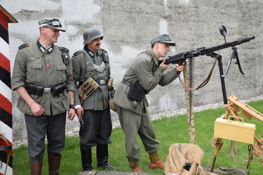 W Blachowni powstało muzeum historii II wojny światowej. Zobacz zdjęcia z otwarcia wystawy