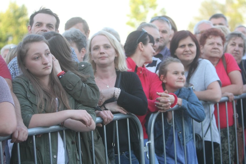 Tak wyglądał ubiegłoroczny koncert Piotra Rubika na Placu...