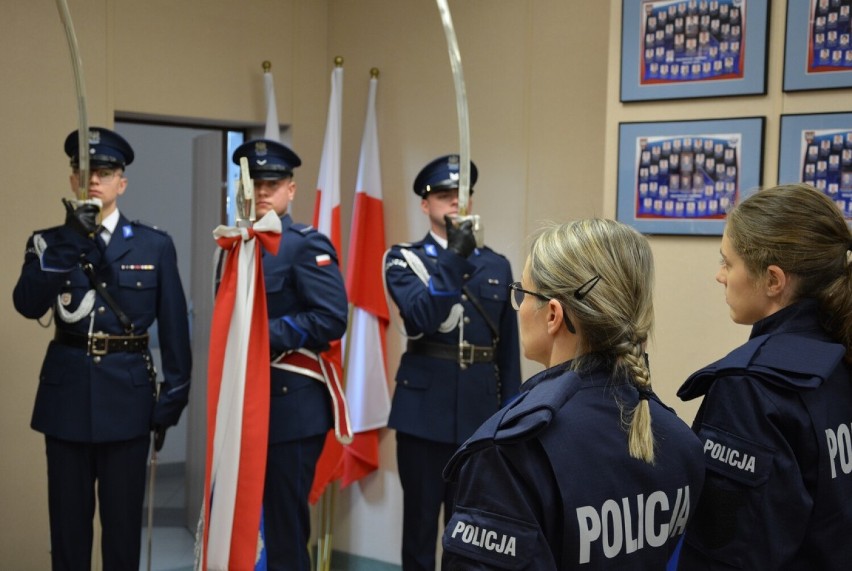 Do służby w złotowskiej komendzie policji zostało przydzielonych dwóch nowych policjantów