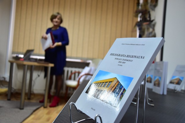 Premiera książki "Bibliografia Powiatu Żnińskiego 2010-2019" w Miejskiej i Powiatowej Bibliotece Publicznej w Żninie.