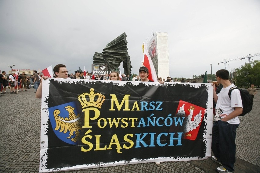 Katowice: Marsz Powstańców Śląskich [ZDJĘCIA]