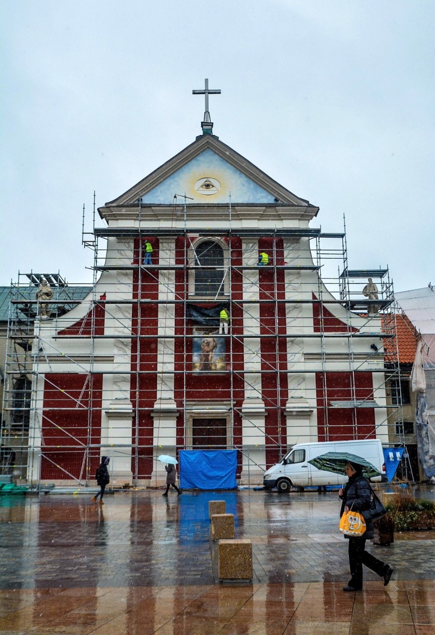 Kościół Kapucynów w Lublinie ma nową elewację (ZDJĘCIA) 
