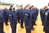 150 nowych funkcjonariuszy zasiliło szeregi policji w Łódzkiem [ZDJĘCIA]