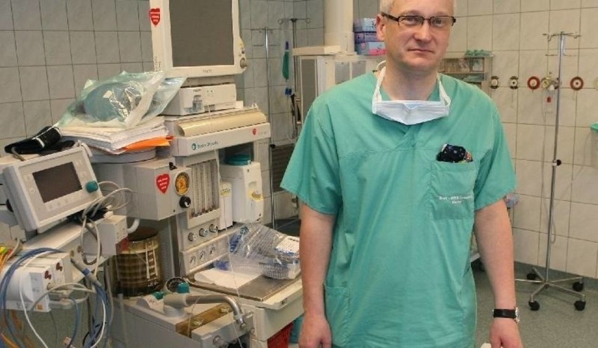 Doktor Przemysław Wolak, kierownik Kliniki Chirurgii...