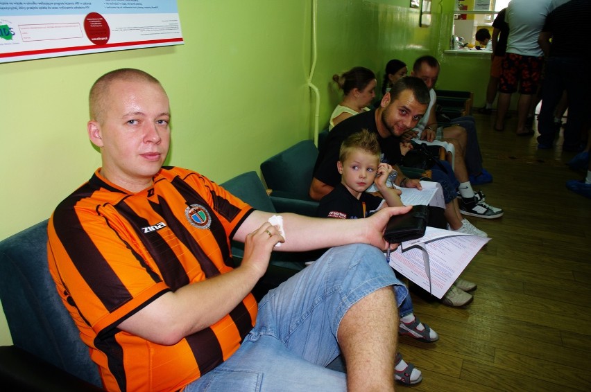 Głogów: Kibice oddali krew dla młodego piłkarza Chrobrego