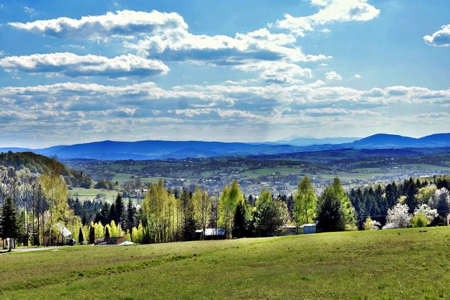 Z Wiatrówek nawet bez wspomagania widać Tatry, warto się tam wybrać już teraz