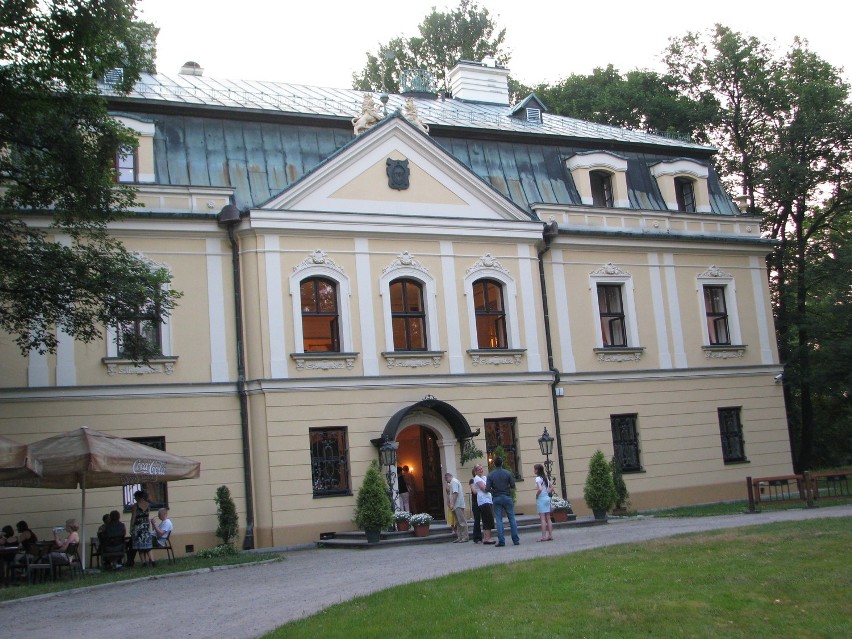 VII edycja festiwalu Goście Pałacu w Rybnej wystartowała w niedzielę