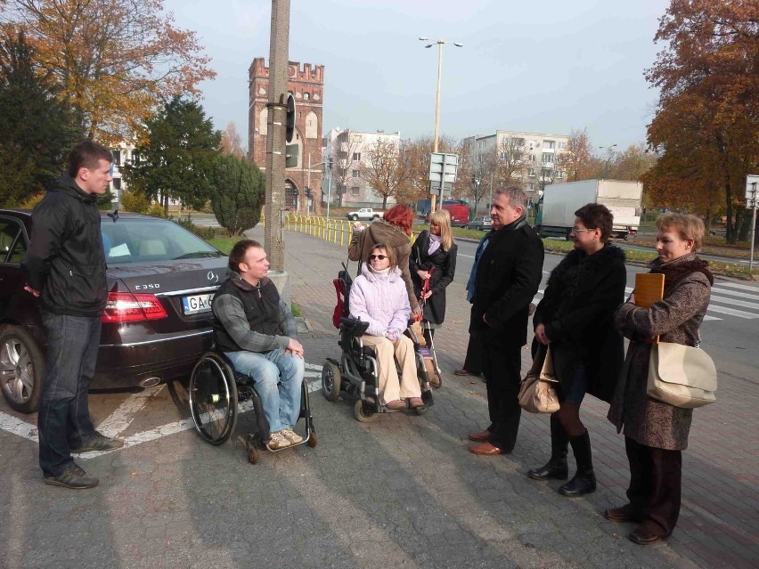 Happening na wózkach na ulicach Malborka
