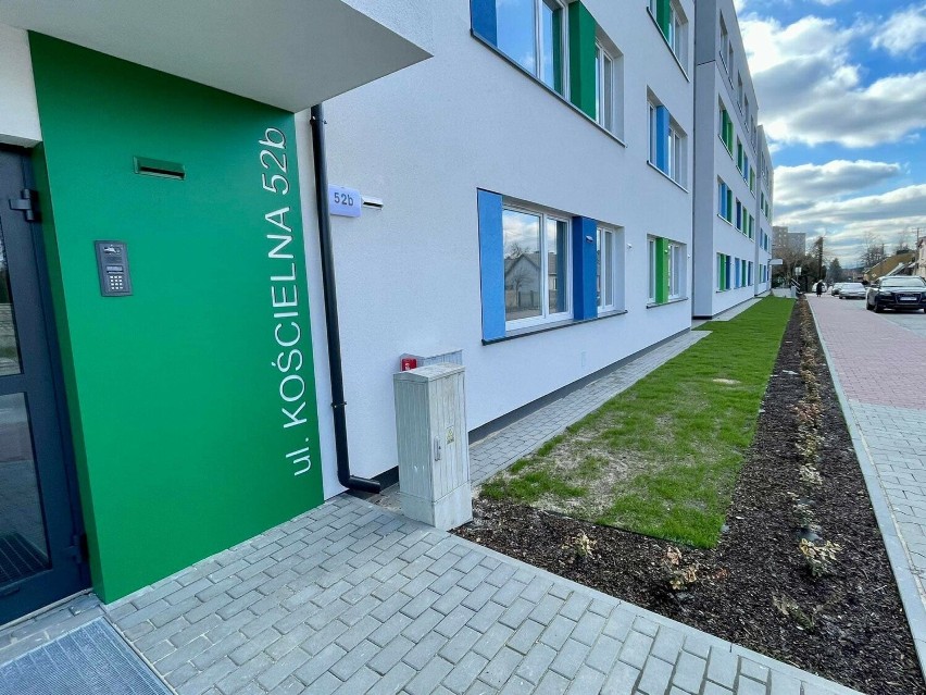 Zakończyła się jedna z inwestycji mieszkaniowych w Starachowicach. Powstały 103 mieszkania komunalne przy ulicy Kościelnej. Zobacz zdjęcia