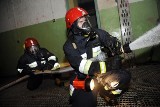 Krótko. Pożar mieszkania na PCK w Toruniu. Jedna osoba ranna