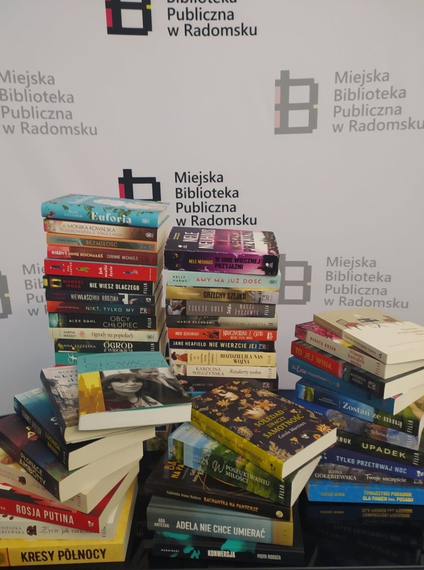 MBP w Radomsku i Stowarzyszenie RdR prowadzą akcję "Książka...