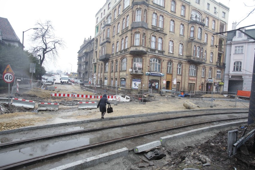 Przebudowa centrum Katowic - remont na placu Wolności