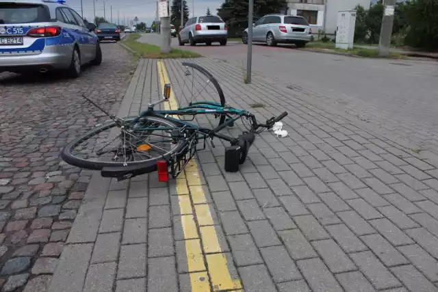 36-letni rowerzysta trafił do szpitala z ciężkimi obrażeniami ciała