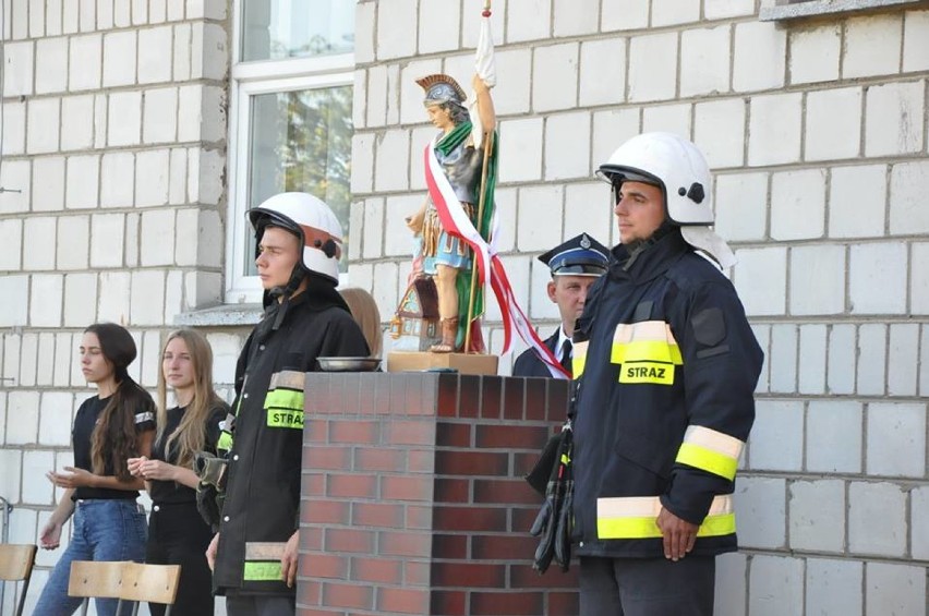 Poświęcenie figurki św. Floriana w Radlinie