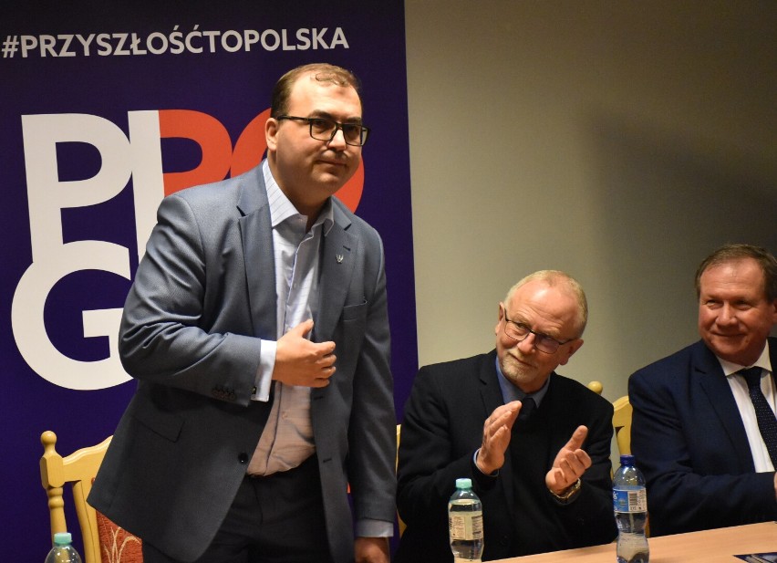 Spotkanie z Andrzejem Jaworskim w Malborku. Polityk wyliczał powody, dla których Polacy powinni głosować na PiS w jesiennych wyborach