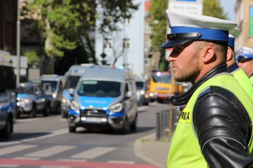 Road Safety Days - policjanci z Radomska promują bezpieczeństwo w ruchu drogowym