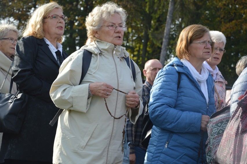 Członkowie "żywego różańca" z diecezji opolskiej spotkali się na Górze św. Anny
