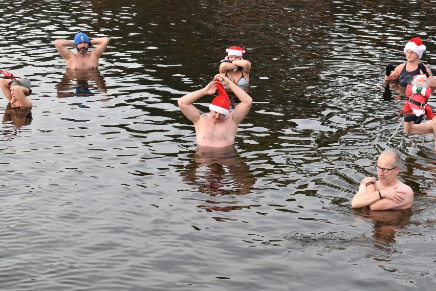 W niedzielę, 6 grudnia, Gubińska Grupa Morsów i m.in. w...