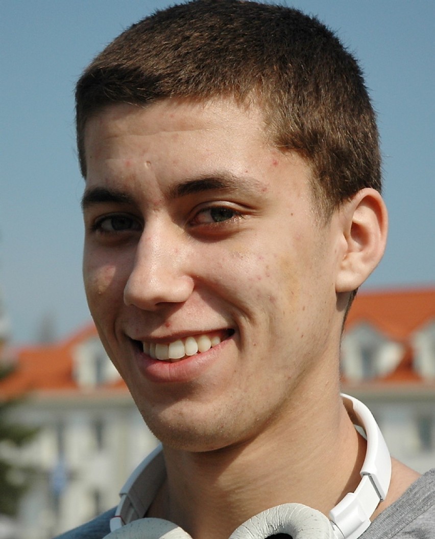 Adrian Jaroszewski, uczeń szkoły średniej