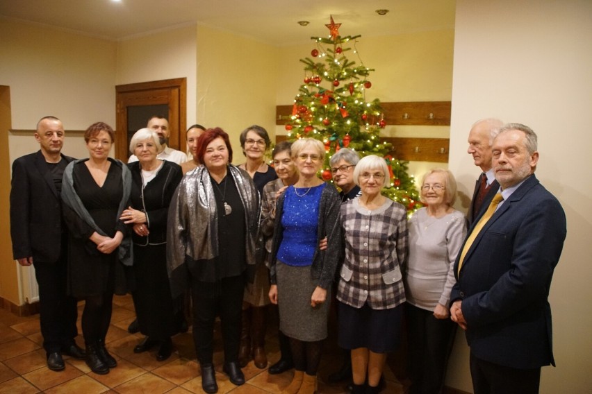 Spotkanie wigilijne 7. Kręgu Instruktorskiego "Sami Swoi" Hufca ZHP w Sławnie. "Żeby nikt nie był samotny w te piękne święta" 