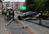 Pijany kierowca w Iławie wpadł w poślizg i staranował latarnię [Zdjęcia]