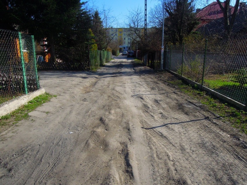 Zamość: Mieszkańcy ul. Wesołej chcą asfaltu. Dostaną remont