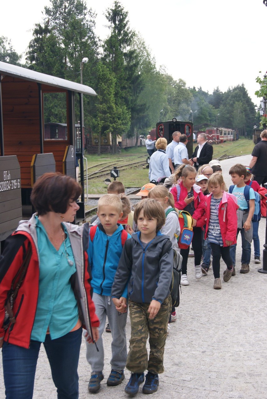 Kolejka wąskotorowa w Rudach ma nowy dworzec