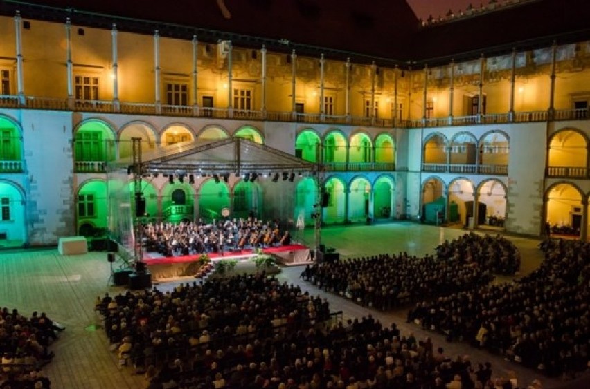 Dawna Gazownia Miejska, ul. Gazowa 12-16
Opera Krakowska,...