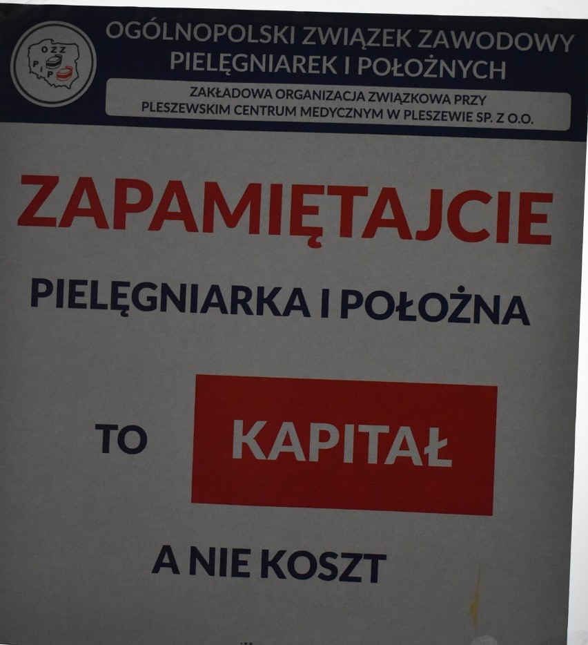 Pielęgniarki i położne z PCM dołączyły do strajku ostrzegawczego