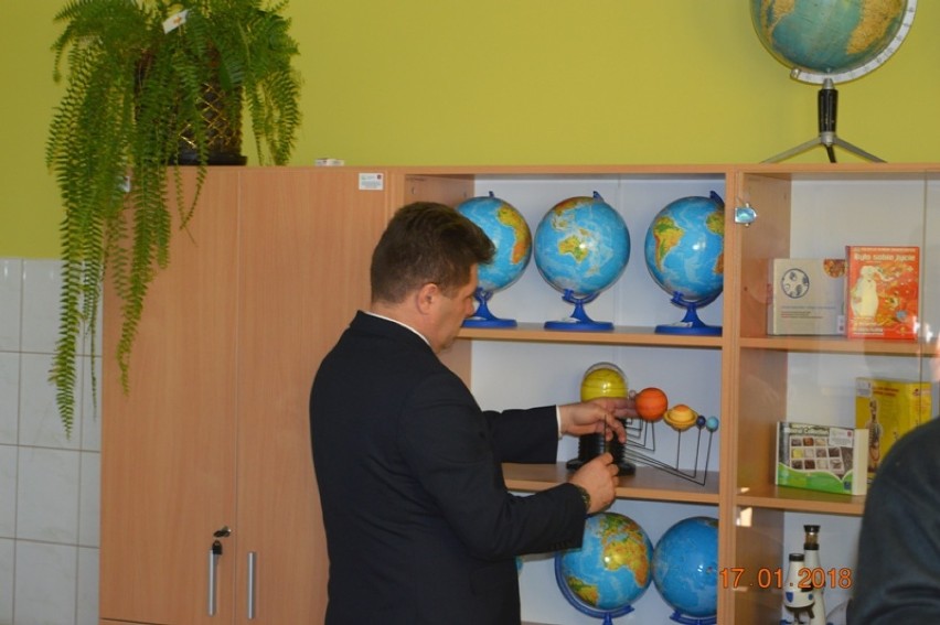 Gaszyn: W Szkole Podstawowej otwarto eko-pracownię[ZDJĘCIA]