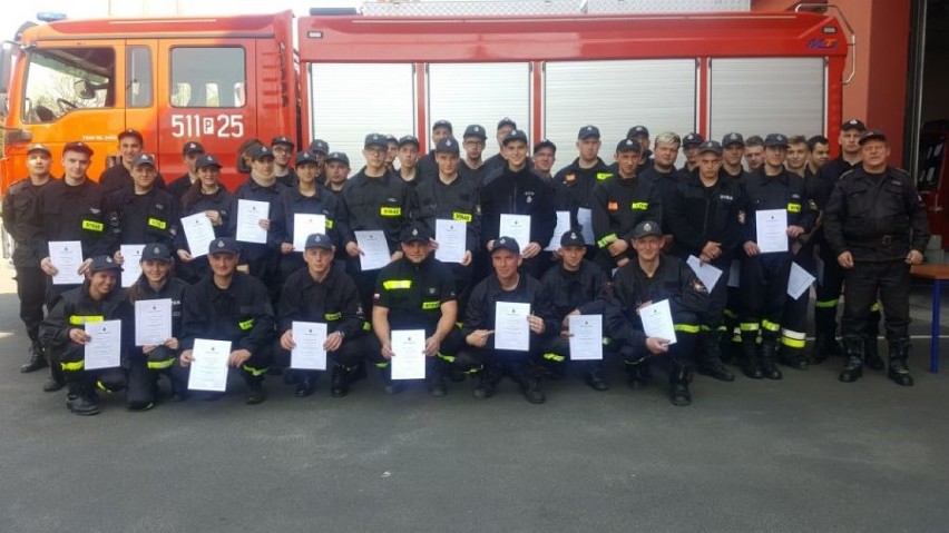 Powiat nowotomyski: Zdobyli strażackie uprawnienia