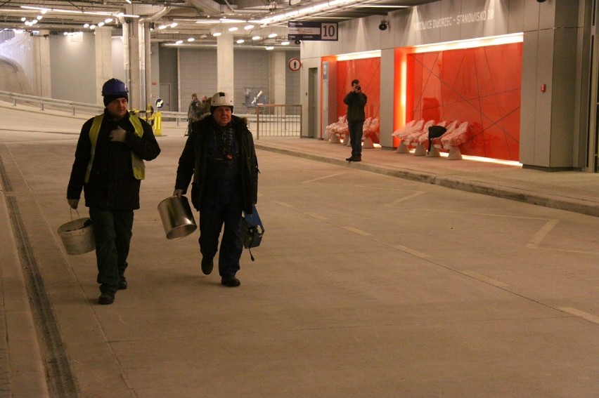 Przejazd pod dworcem i terminal autobusowy zostanie otwarty...