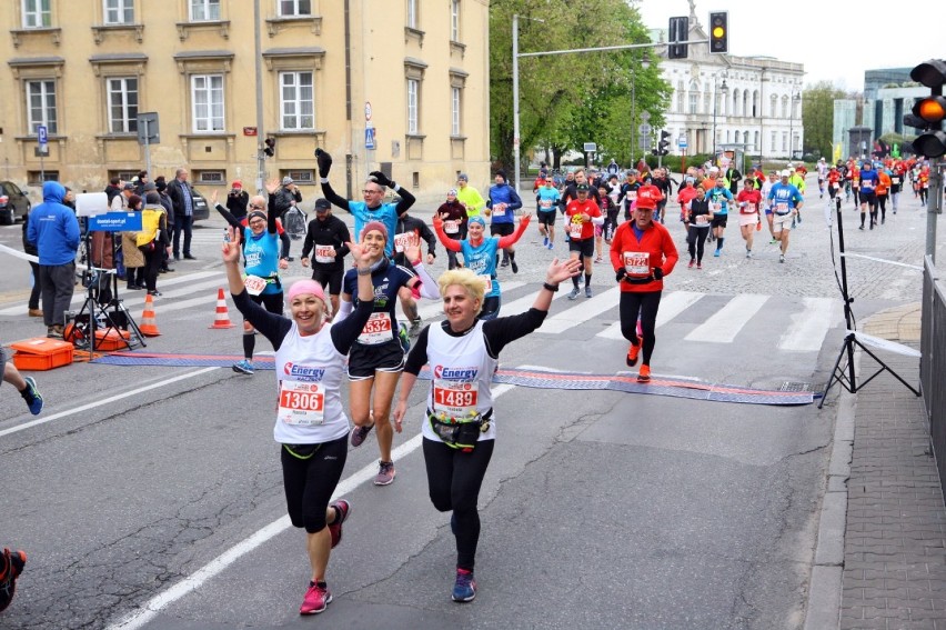 Maratończycy z Kaczor na maratonie w Warszawie