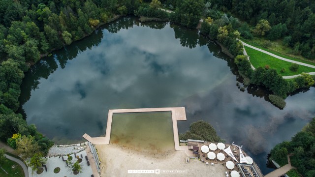 Zbiorniki w Parku Lisiniec w Częstochowie oraz zalew w Blachowni z lotu ptaka