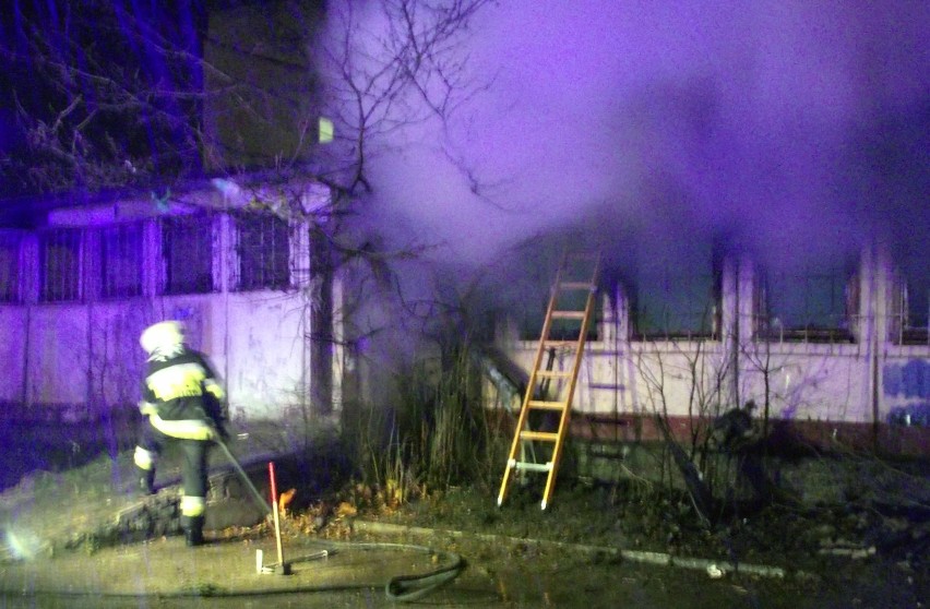 Wałbrzych: Pożar w dzielnicy Podzamcze