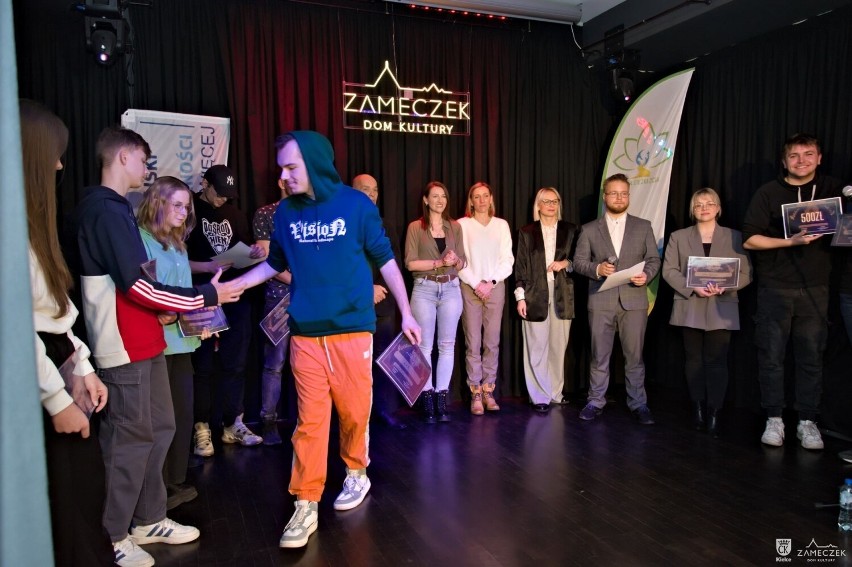Konkurs "Rap Korona" w Domu Kultury "Zameczek" w Kielcach. Poznaj laureatów, zobacz zdjęcia i film