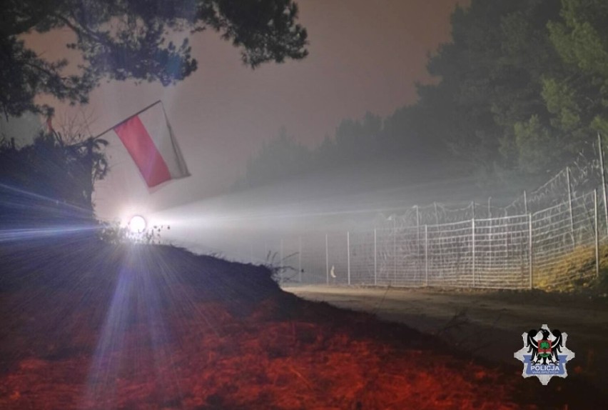 Wałbrzyscy policjanci na granicy z Białorusią