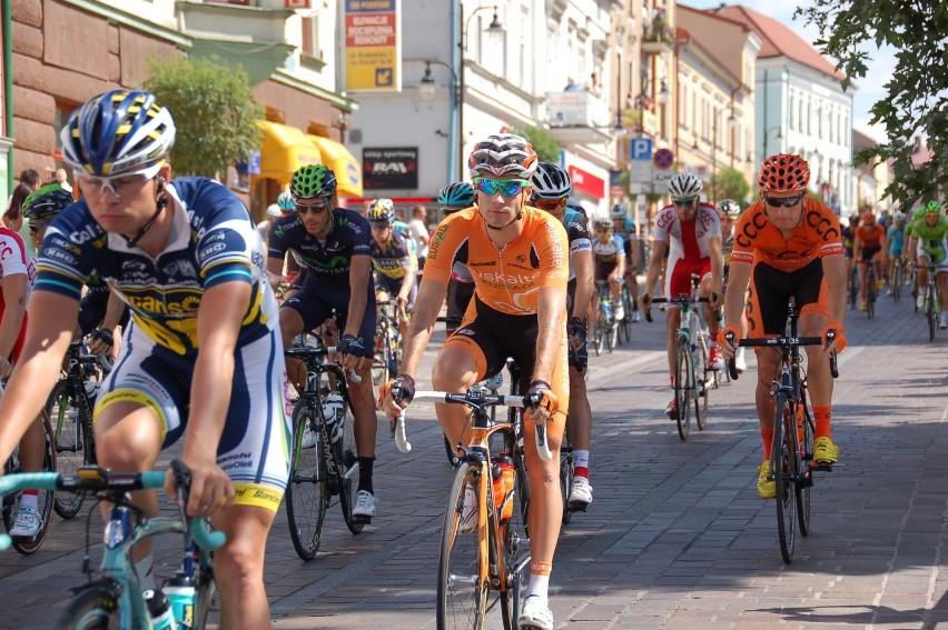 Dotąd kolarze ścigający się w Tour de Pologne byli w...