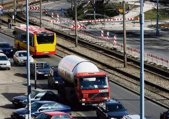 Nowe ograniczenia w okolicach Bema spowolniły kierowców