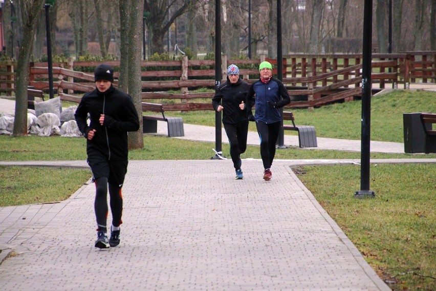 Mieszkańcy Kraśnika biegają w każdą sobotę. Zobacz zdjęcia z Parkrun w Kraśniku