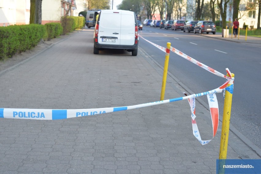 Bomba w bloku przy ulicy Chopina 32 we Włocławku? Policja przeszukuje mieszkania [zdjęcia]