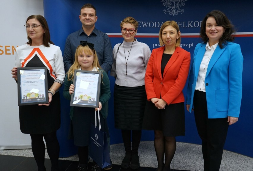 Wyróżnienie dla uczennicy szkoły z Lipiej Góry w Wojewódzkim Konkursie Plastycznym „Z rodziną najlepiej”