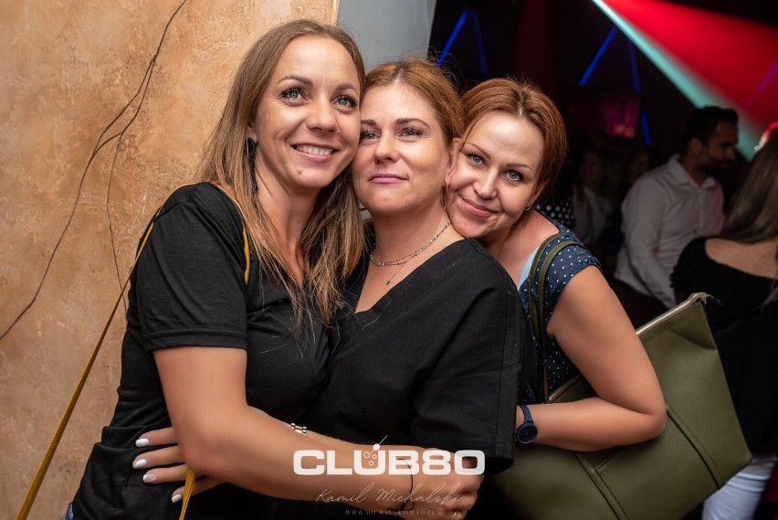 Sobotnia impreza w siemianowickim Club 80. Piękne kobiety i świetna muzyka. Zobacz ZDJĘCIA